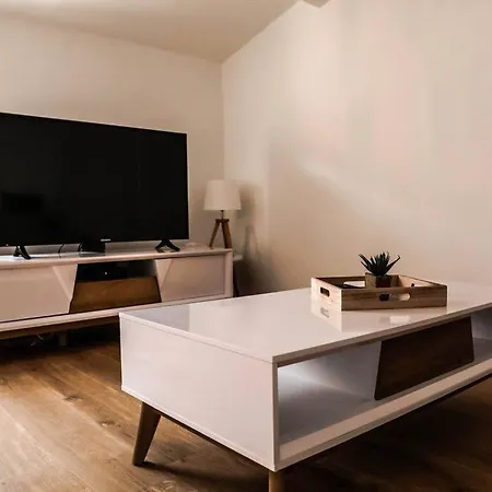 Apartment F2 Cosy Centre